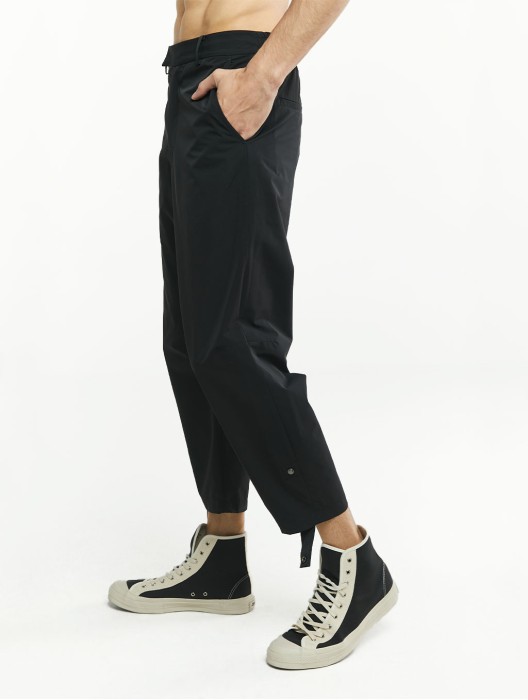 Button Hem Stright Pants