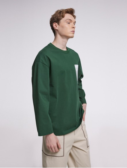 Dropped Shoulder Sweatshirt With Patch Chest Pocket