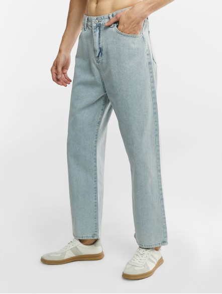 Classic High-rise Straight Leg Jeans