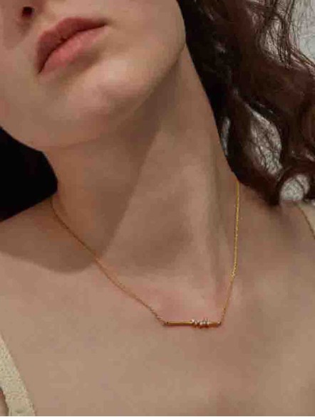 Line Necklace