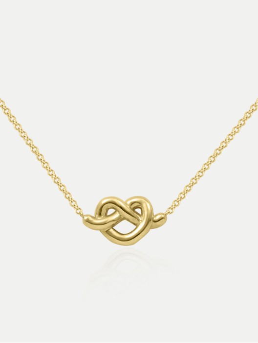 Heart-shaped Winding Necklace