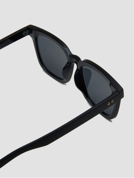 Classic Square Polarized Sunglasses