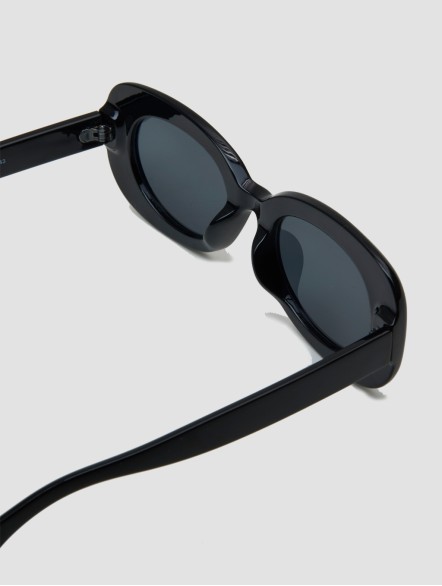 Oval Clout Sunglasses