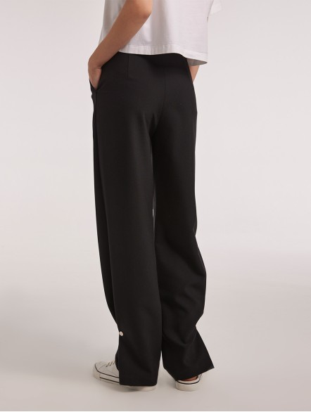 Pleated Straight Pants with Buttoned Bottom