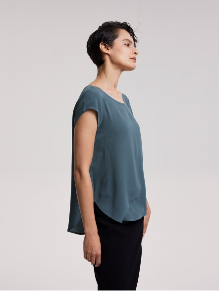 Half-zipped Cap Sleeve Top