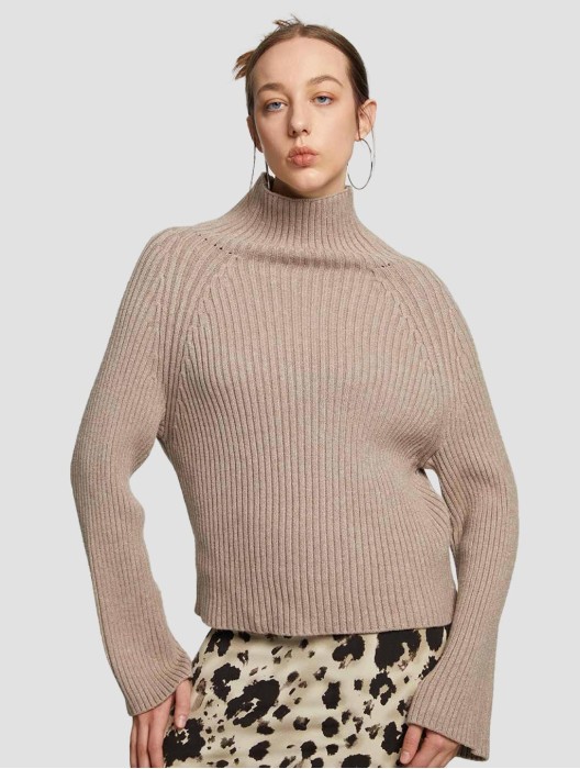 Cropped High-collar Knit Sweater