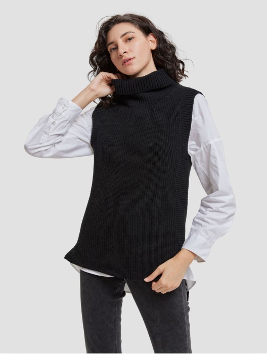 Sleeveless Turtleneck Wool Sweater