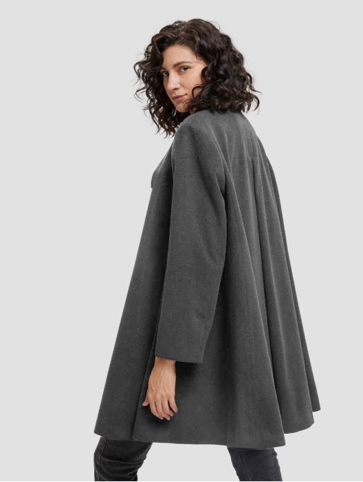 Cape-shape Cashmere Coat