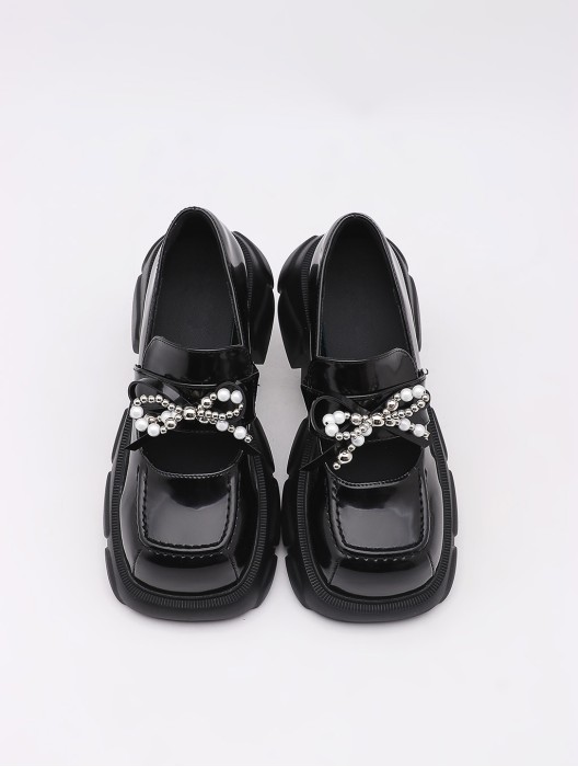 Black bow uniform shoes