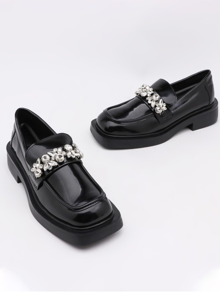 Black rhinestone small leather shoes