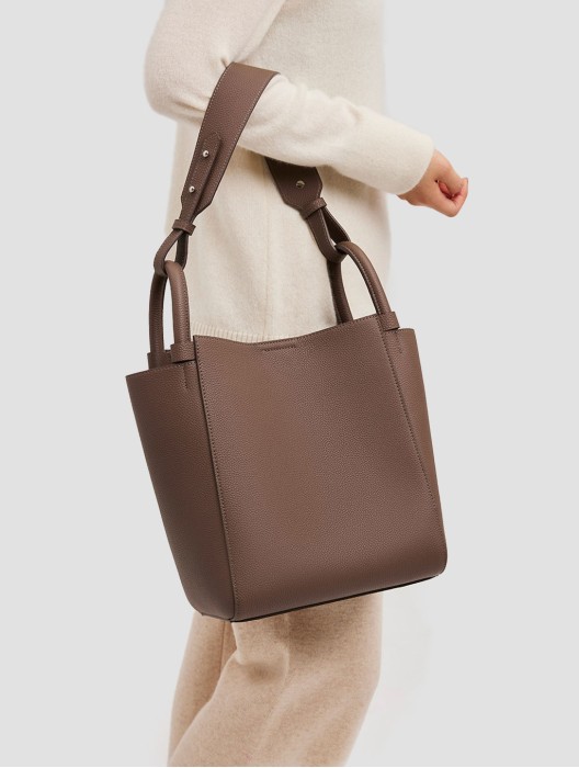 Saunter Tote